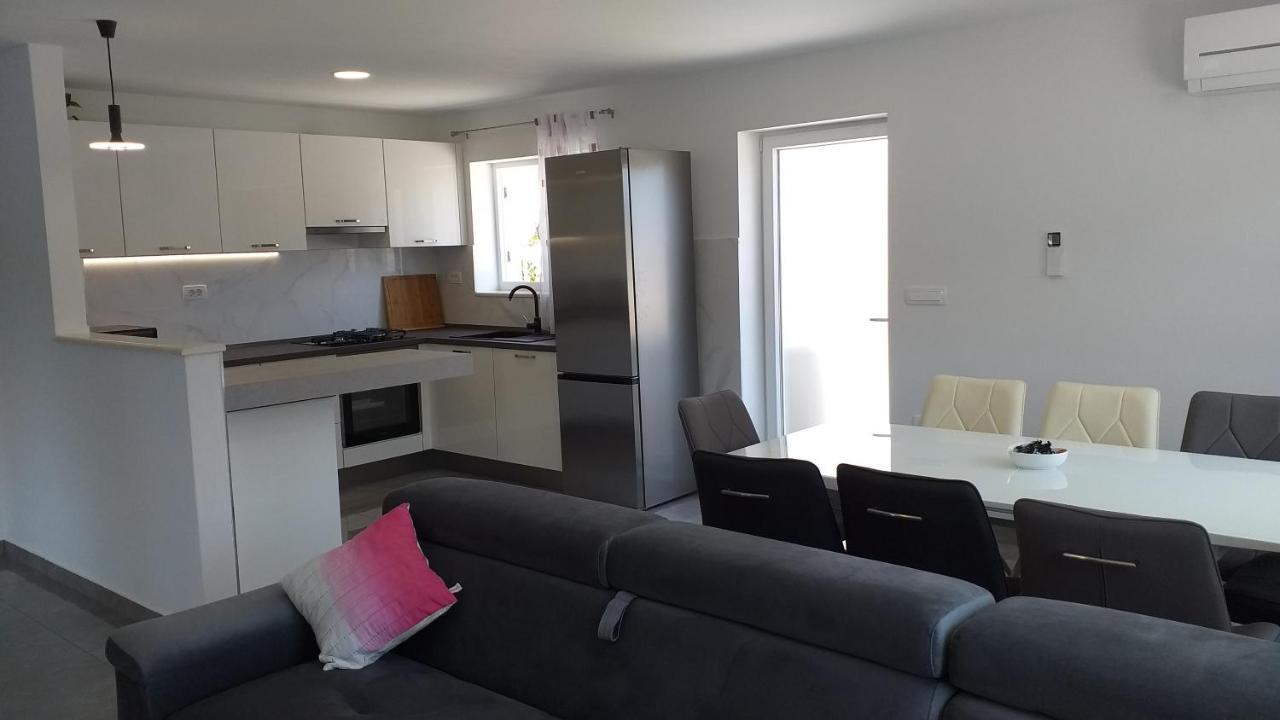 Apartman Karla Lastovo Exterior photo