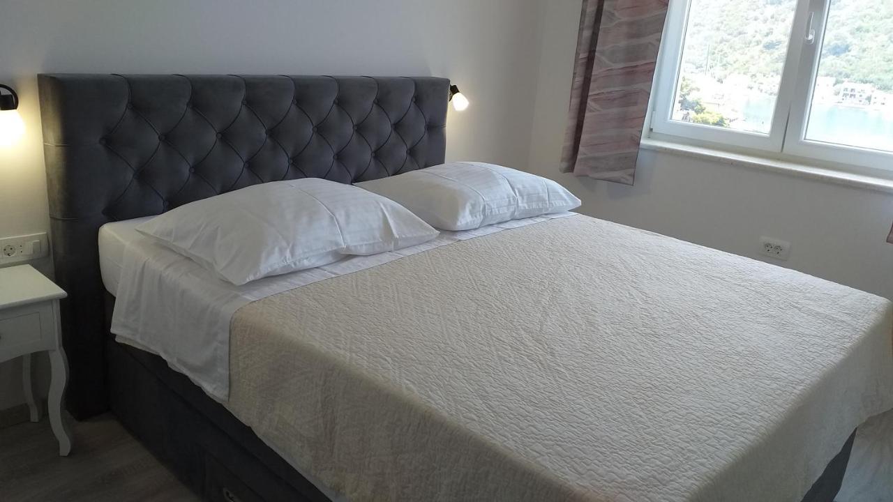 Apartman Karla Lastovo Exterior photo